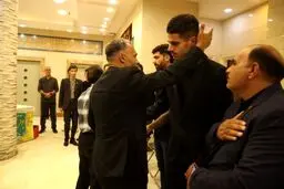 پیام نیازمند - استقلال: به نام پدر!