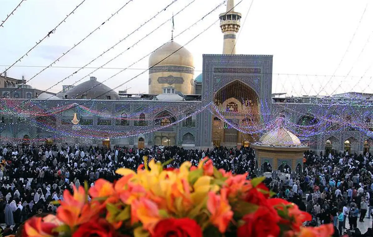 بانوی مسیحی در حرم مطهر حضرت امام رضا (ع) مسلمان شد