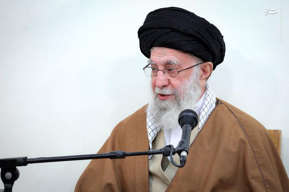 بیانات رهبر انقلاب در دیدار دستاندرکاران کنگره شهدای امدادگر