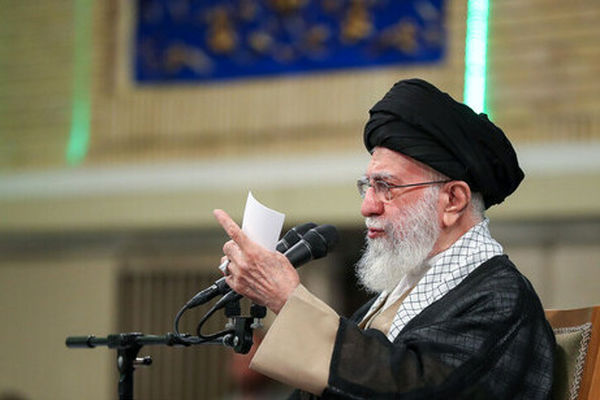 رهبر انقلاب ایستادگی در مقابل وحشیگری‌ها در غزه، یک وظیفه همگانی است