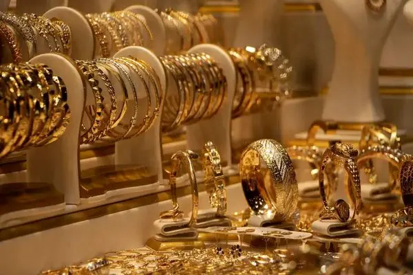 پیش ‌بینی قیمت طلا و سکه دوشنبه ۱۷ آذر ۱۴۰۴ 