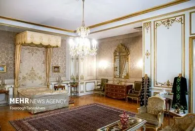کاخ نیاوران