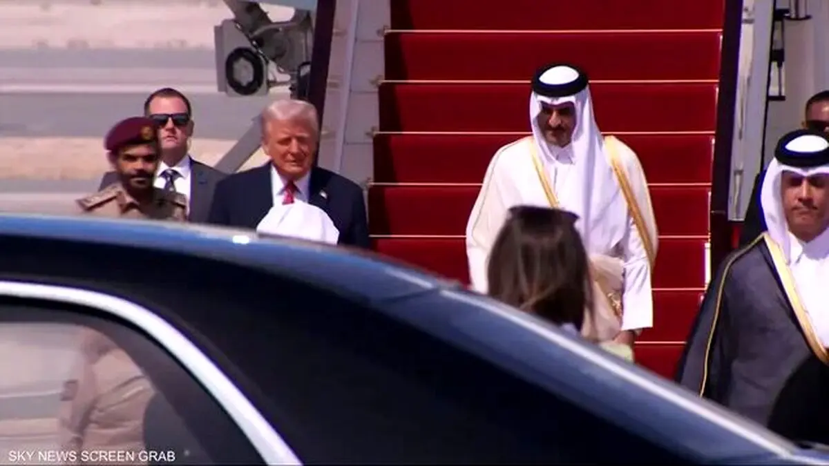 تصویری خاص از استقبال امیر قطر از ترامپ