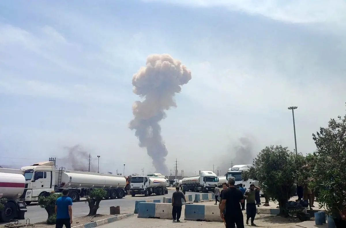 ماجرای انفجار مهیب در بندر شهید رجایی چیست؟ + عکس