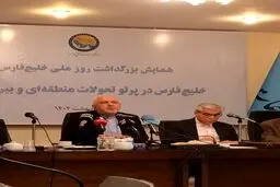 ظریف: مذاکره تهدید نیست؛ ترامپ می‌گوید ایرانی‌ها سر کری را کلاه گذاشتند
