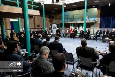 نشست فلسطین در سیره نظری و عملی امام