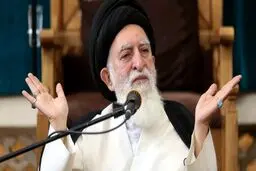  آیت‌الله بروجردی:اشتباه کردیم؛فقه علم اقتصاد نمی آورد 