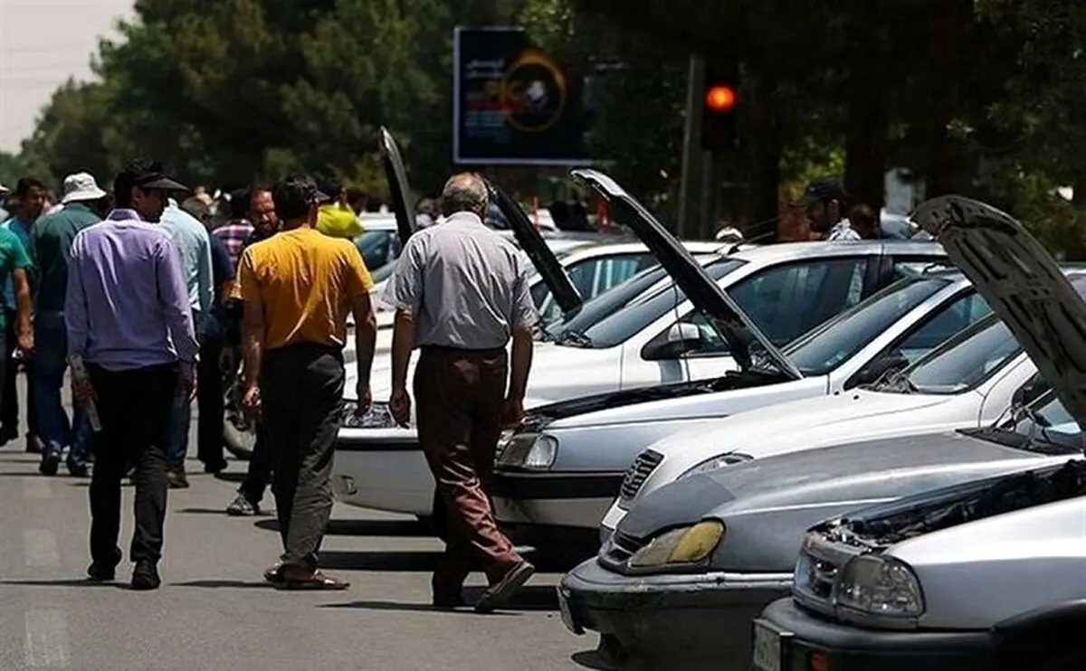 قیمت خودرو در بازار امروز | این پراید 50 میلیون ارزان می شود | پیش بینی بد کارشناسان خودرو از وضعیت قیمت ها در سال جدید