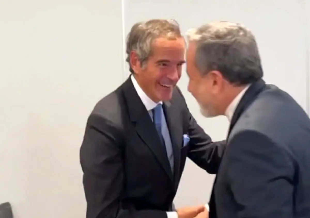 گروسی در نیویورک به دیدار عراقچی رفت + فیلم