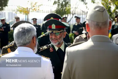 نشست وابستگان نظامی