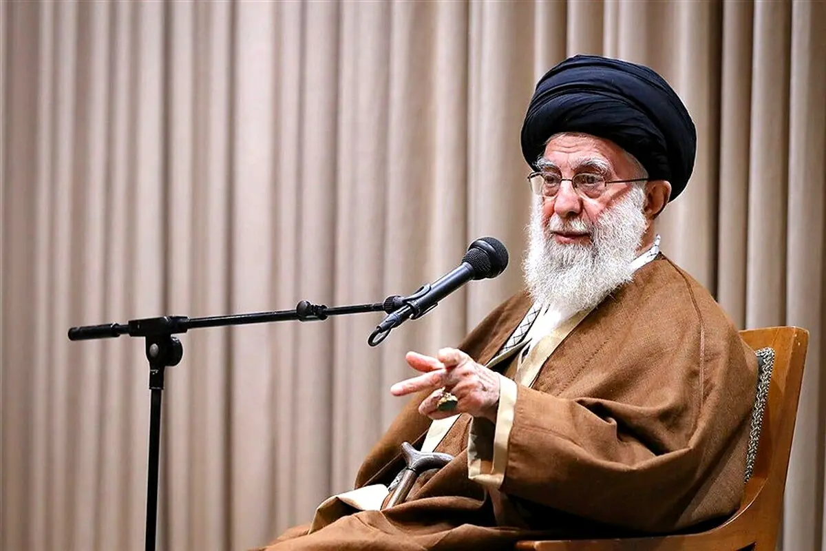 اظهارات مهم رهبر انقلاب درباره تولید خودروی کم‌مصرف