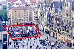 فقط ۵۰ نفر در مونیخ؟ تمام زور شاهزاده همین بود؟!