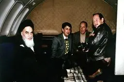 ماجرای پوشیدن جلیقه ضد گلوله توسط امام (ره) چه بود؟