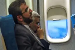 حمله مشاور سابق احمدی نژاد به روش مذاکرات جلیلی و باقری