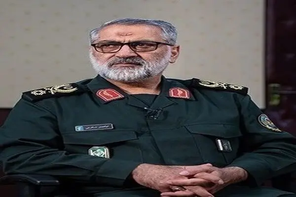 سردار شکارچی : باید کشورهای منطقه را نجات دهیم