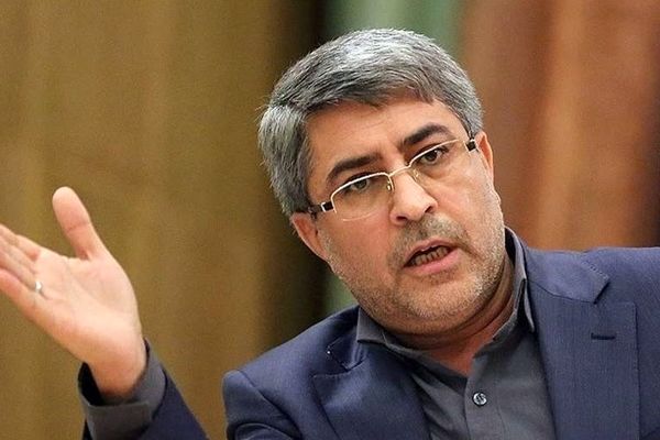 مردم آسیب‌ها را می‌دانند پزشکیان به جای آسیب‌شناسی، تصمیم بگیرد 