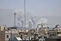 جزئیات دقیق از لحظه بمباران بیت و سلامتی رهبر انقلاب