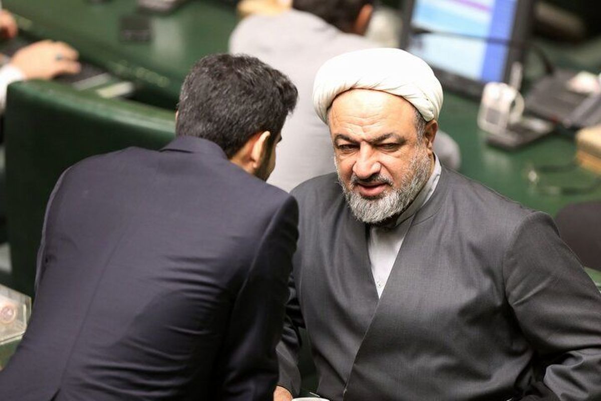 تنش لفظی زشت رسایی با رشیدی کوچی + فیلم