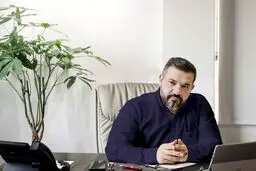 تولید فیلتر با مجوز از اتحادیه‌های غیرمرتبط
