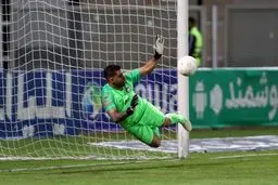 فروزان: باید برای بازی با پرسپولیس VAR بخرم!