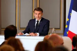 ماکرون تشریح کرد: آخرین وضعیت گفت‌وگوی اروپایی‌ها با ایران