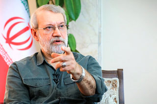 علی لاریجانی هشدار داد