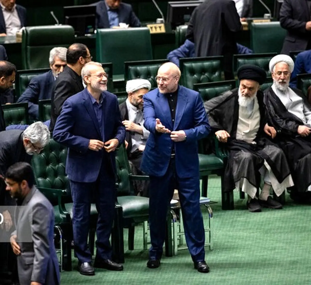 تکذیب احتمال ائتلاف قالیباف با لاریجانی