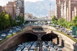 شلوغی تهران چه آسیب‌هایی به سلامت روان مردم این شهر می‌زند؟

