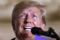 ترامپ: بایدن آمریکا را درگیر جنگ جهانی سوم می‌کند