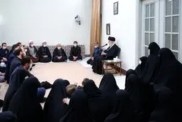 بیانات رهبری در دیدار خانواده آیت‌الله مصباح یزدی