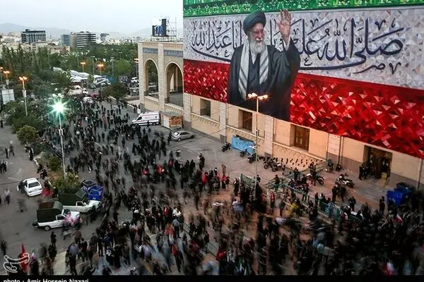 اشک‌های فرزندان رهبر شهید انقلاب