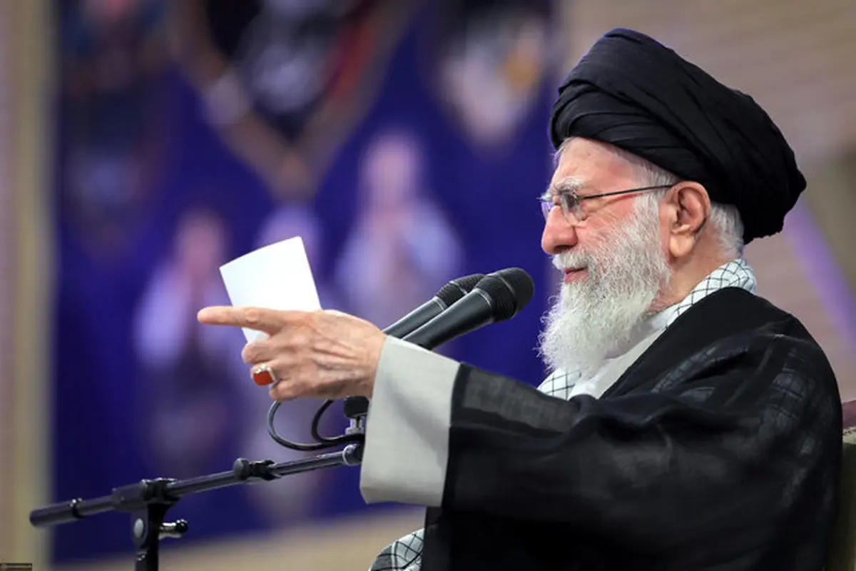 انتشار بازتاب بیانات رهبر انقلاب در رسانه‌های خارجی + عکس