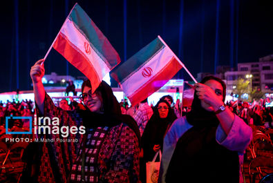 زانو زنندگان