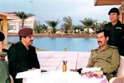 جنون صدام حسین بعد از آزادسازی خرمشهر: همه را اعدام کنید! + عکس

