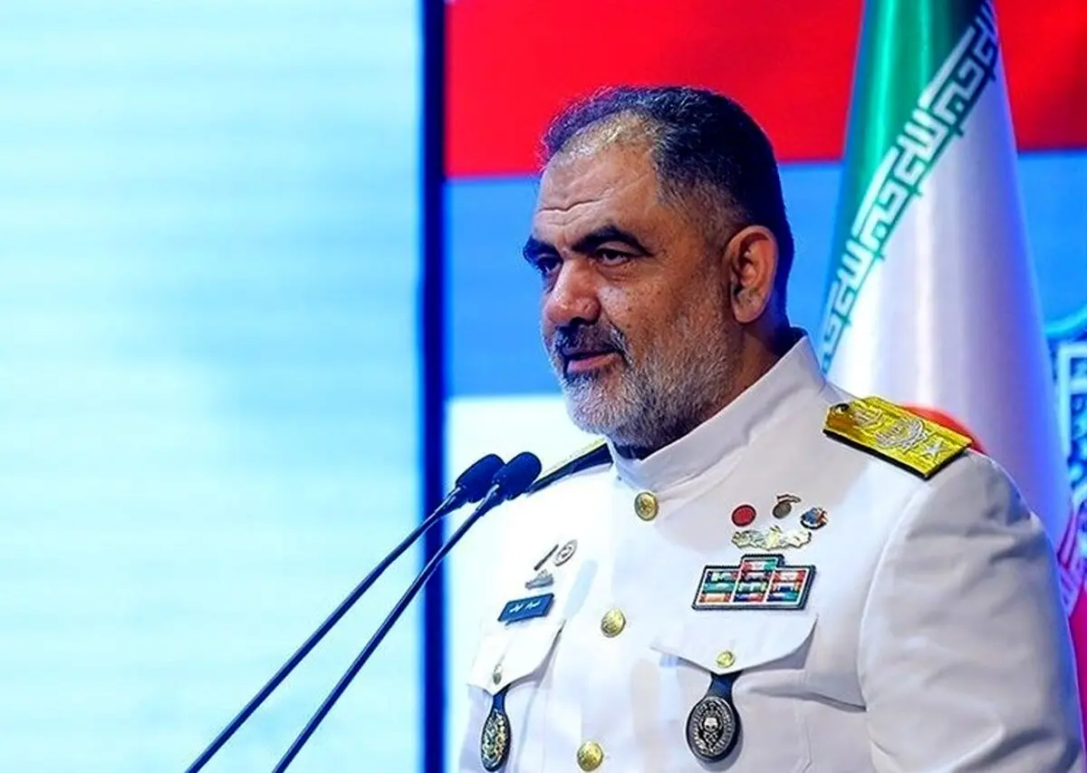 فرمانده نیروی دریایی : دشمن با رقص پای بوکس می‌خواهد آسیب بزند