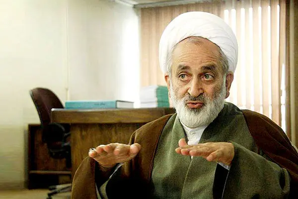 شاخ آمریکا را می‌شکنیم و فروپاشی‌اش را می‌بینیم