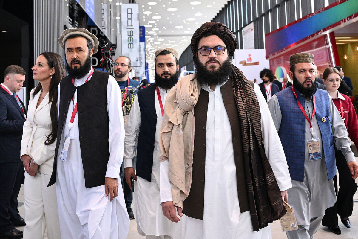 کارشناس روس: روسیه نمیخواهد آمریکا دوباره به افغانستان برگرد