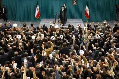 رهبر انقلاب