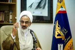 نماینده ولی فقیه در سپاه: همه بلا‌ها را از دست اصلاح طلبان می‌کشیم