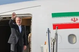 رئیس جمهور عازم اسلام آباد شد