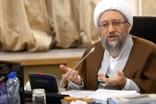  آملی‌لاریجانی: حضور مردم دفاع از راهبرد عظیم امام شهید است