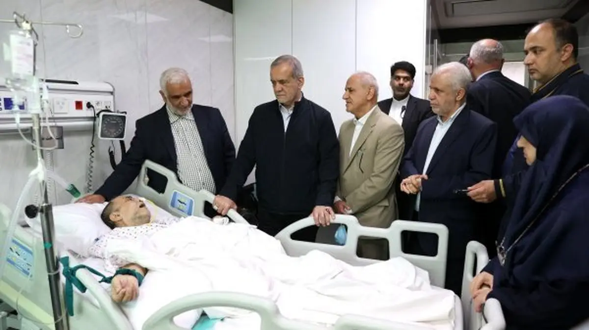 عیادت پزشکیان از مجتبی رحماندوست