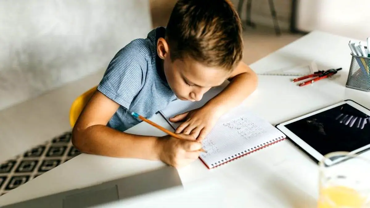 ریاضی را با کلاس خصوصی یاد بگیریم یا ویدئو آموزشی؟
