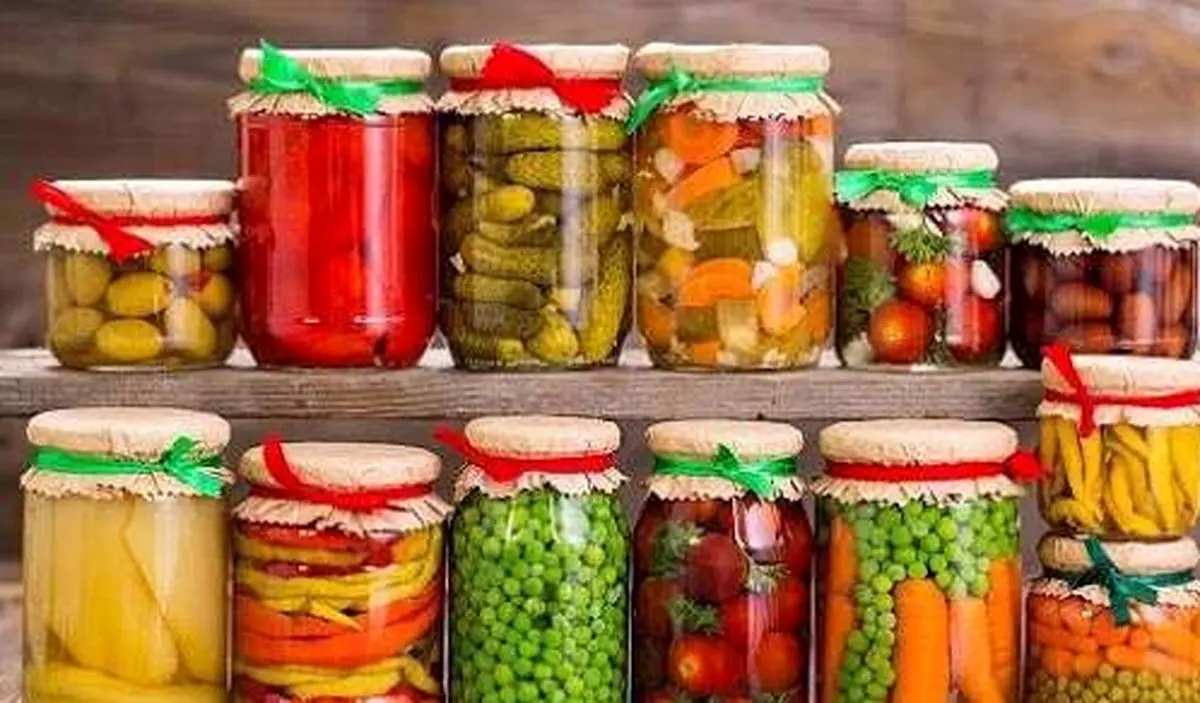 مصرف ترشی برای این افراد ممنوع است!