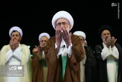 عمامه‌گذاری طلاب