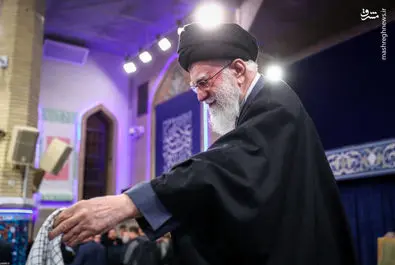 رهبر انقلاب