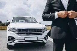 قیمت جدید خودروهای لاکچری داخلی در بازار 28 مهر | جدول