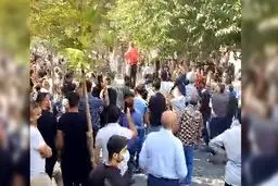 کیهان: در فضای مجازی، جمهوری اسلامی سرنگون شده