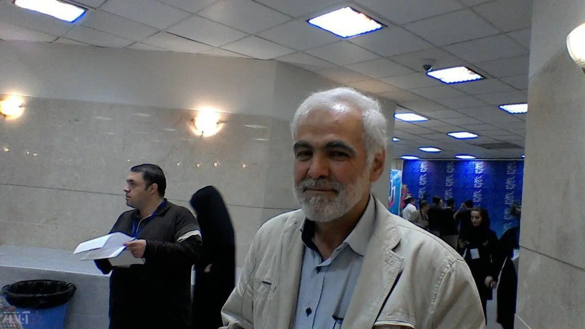 پایداری اول گزارش عملکرد بدهد بعد دنبال سهم 50درصدی باشد