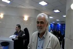 اصولگراها با دولت زاویه پیدا می‌کنند